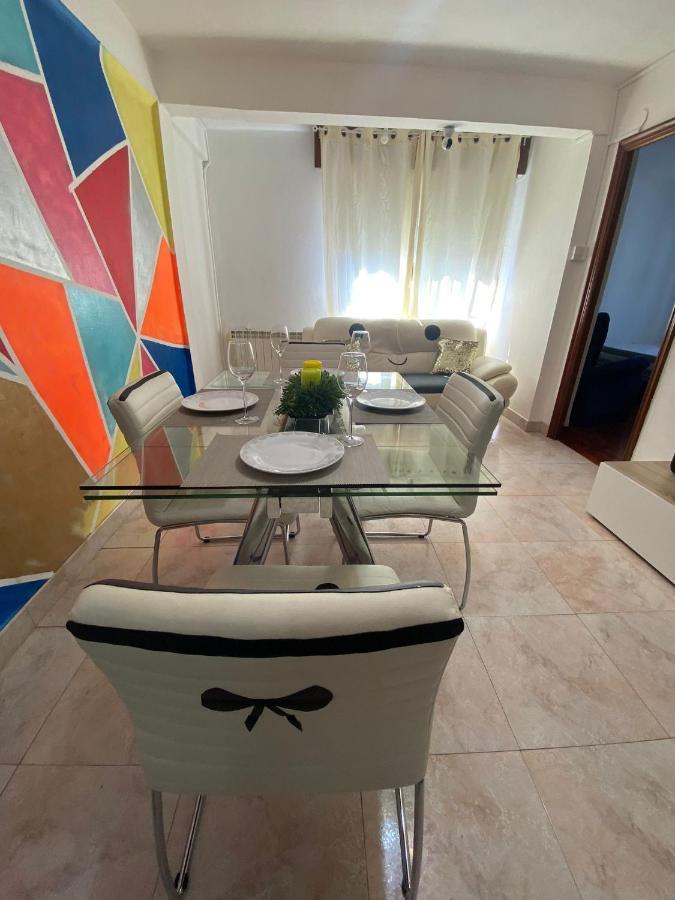 ויגו Apt Para Amigos Y Familias מראה חיצוני תמונה