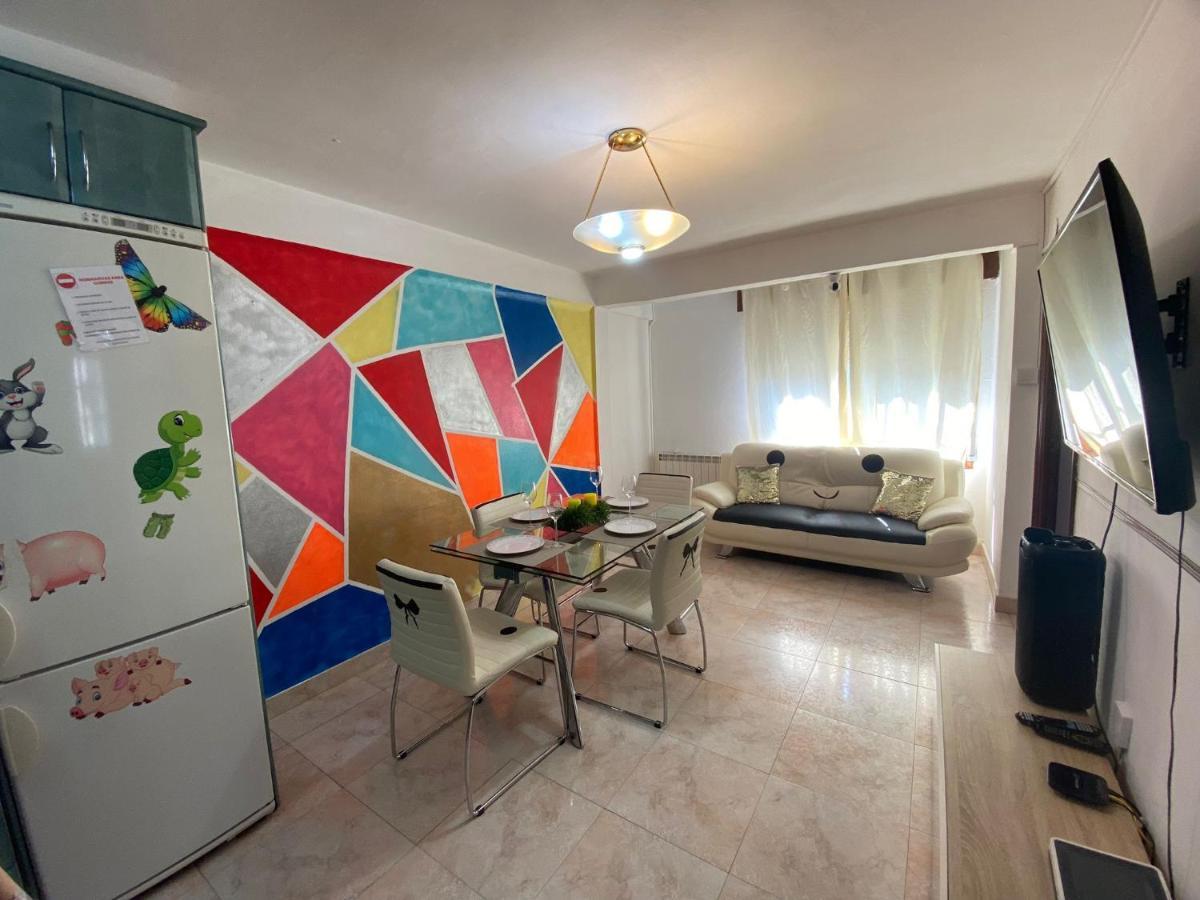 ויגו Apt Para Amigos Y Familias מראה חיצוני תמונה
